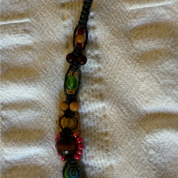 The World’s Funkiest Choker - Picture 4 of 5